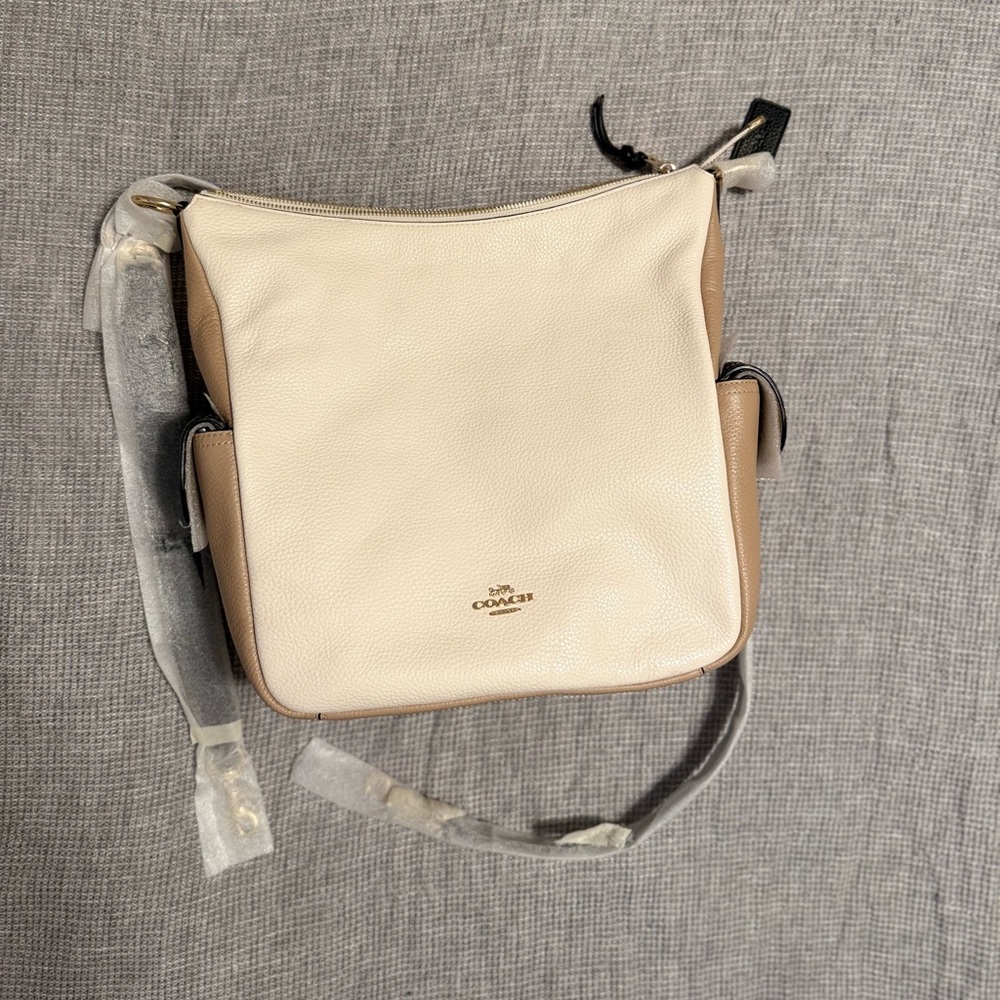 NWT Coach Pennie Shoulder Bag in Colorblock Chalk - Picture 5 of 10